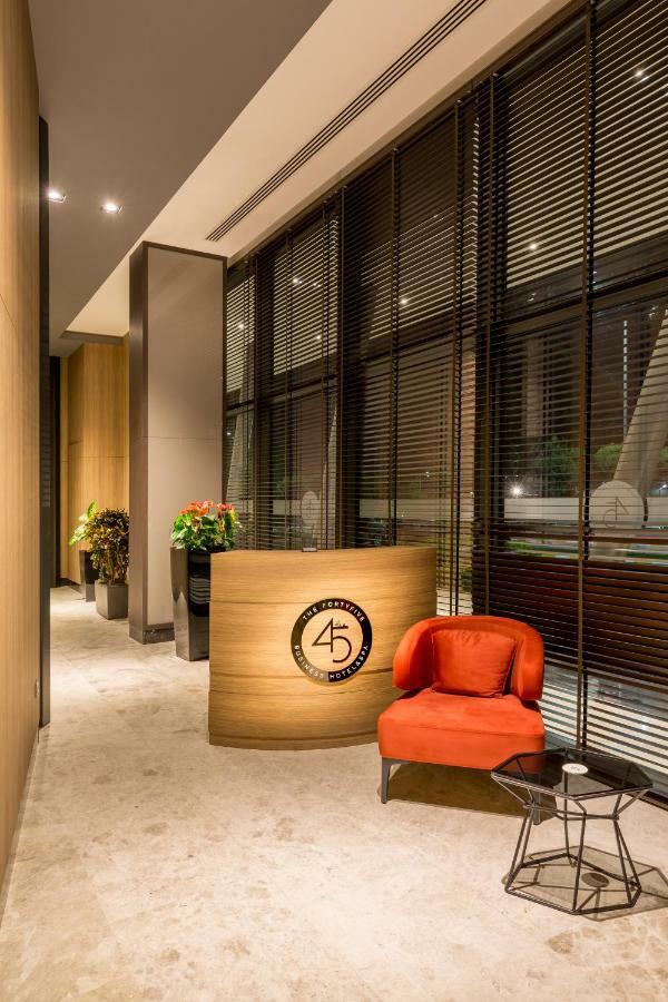 The Fortyfive Business Hotel & Spa Маніса Екстер'єр фото