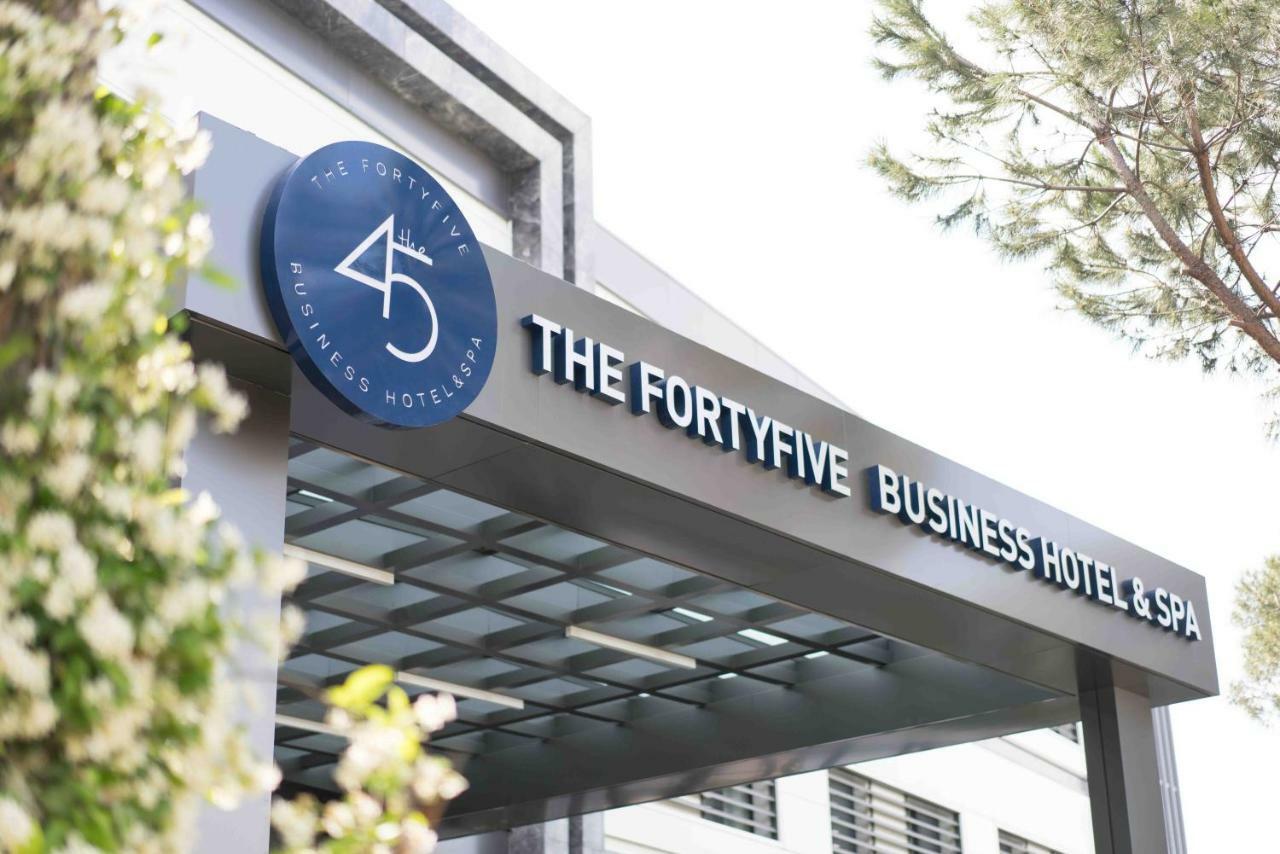 The Fortyfive Business Hotel & Spa Маніса Екстер'єр фото