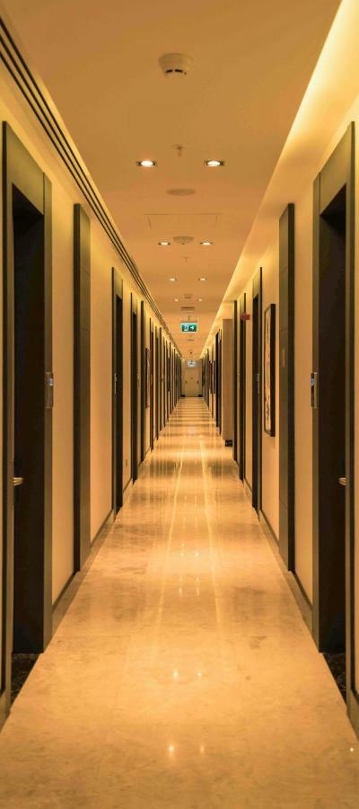 The Fortyfive Business Hotel & Spa Маніса Екстер'єр фото