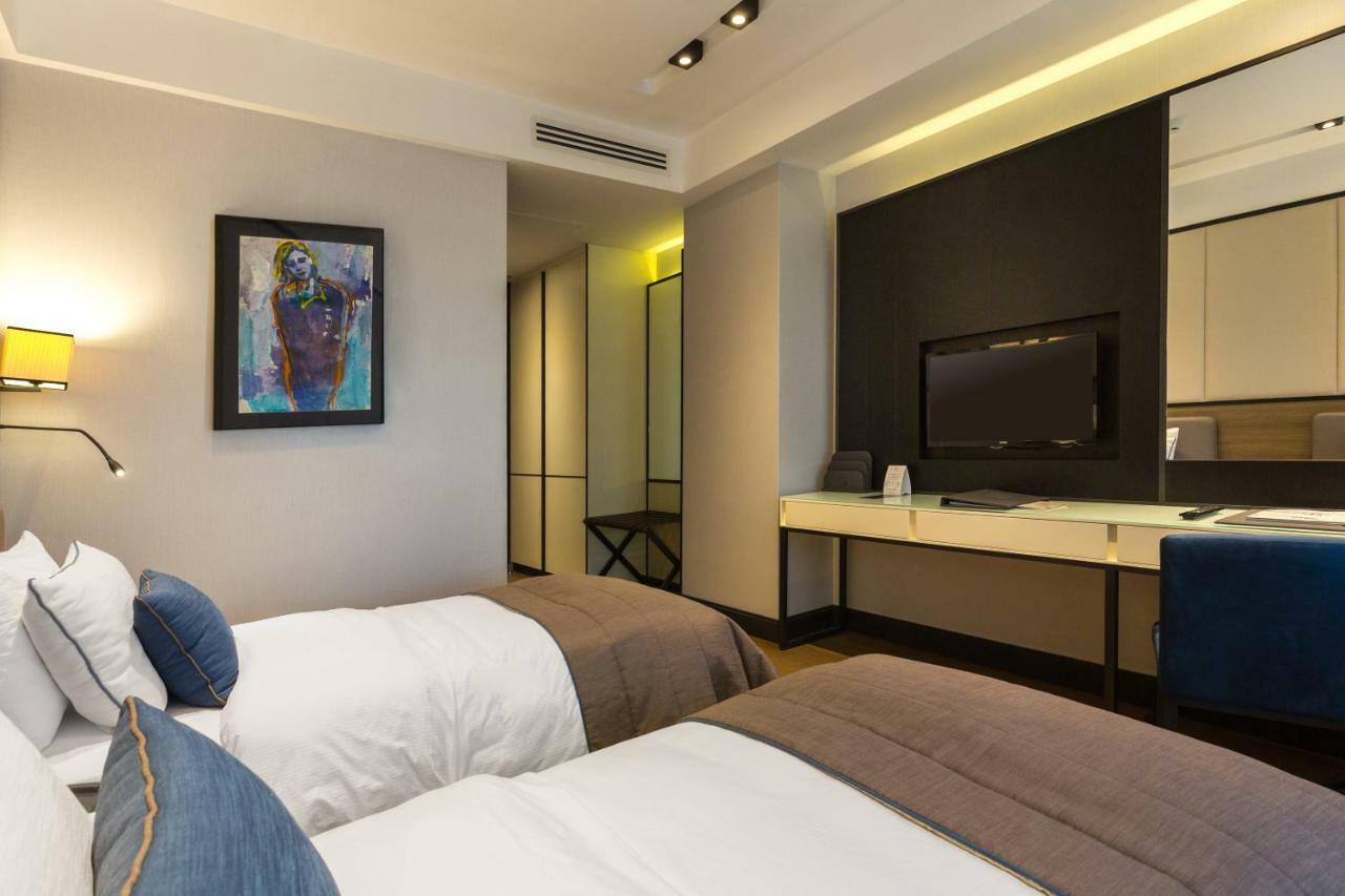 The Fortyfive Business Hotel & Spa Маніса Екстер'єр фото