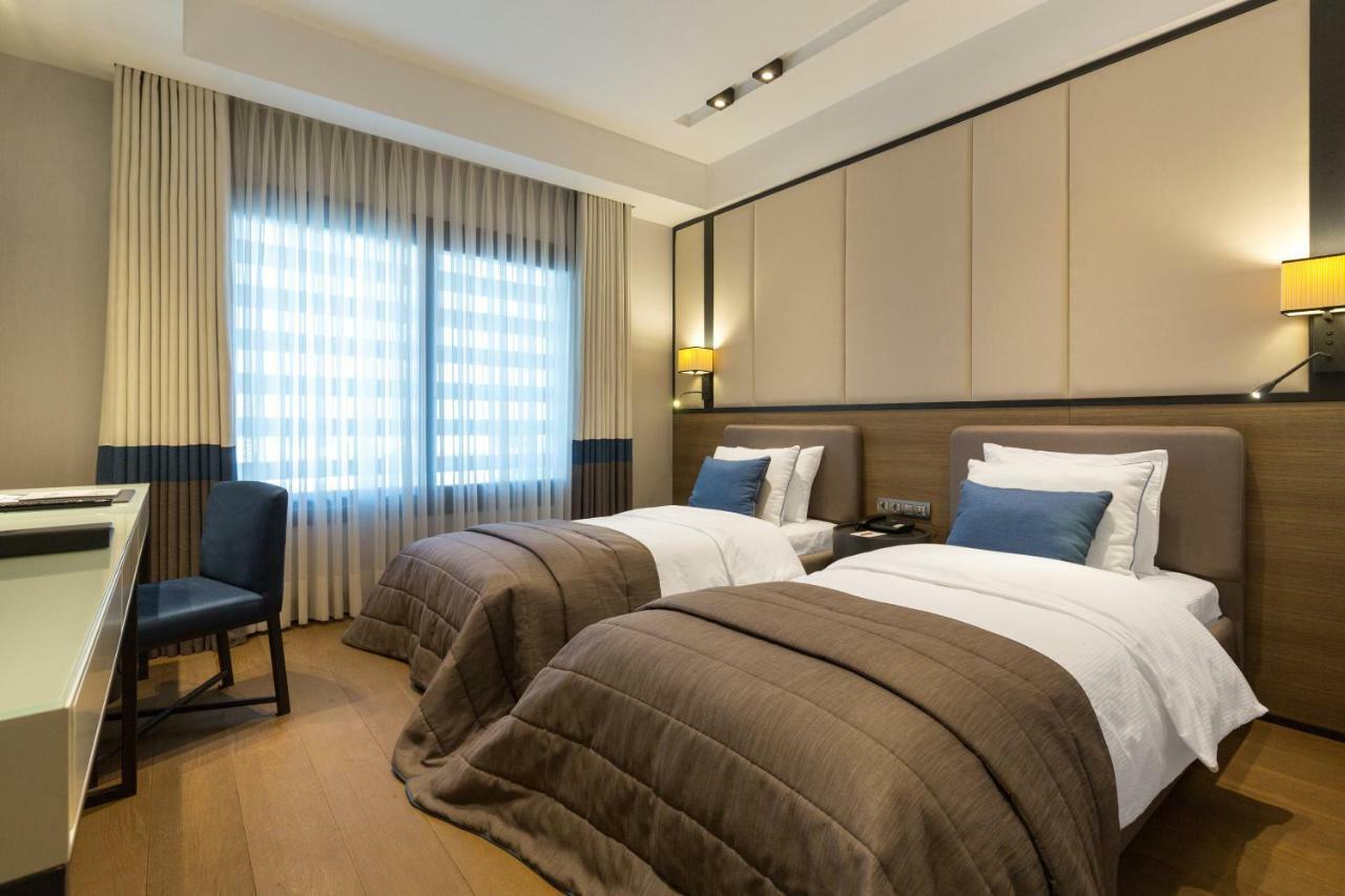 The Fortyfive Business Hotel & Spa Маніса Екстер'єр фото